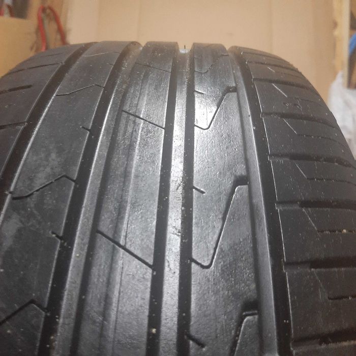 Opony letnie 215/50 R18