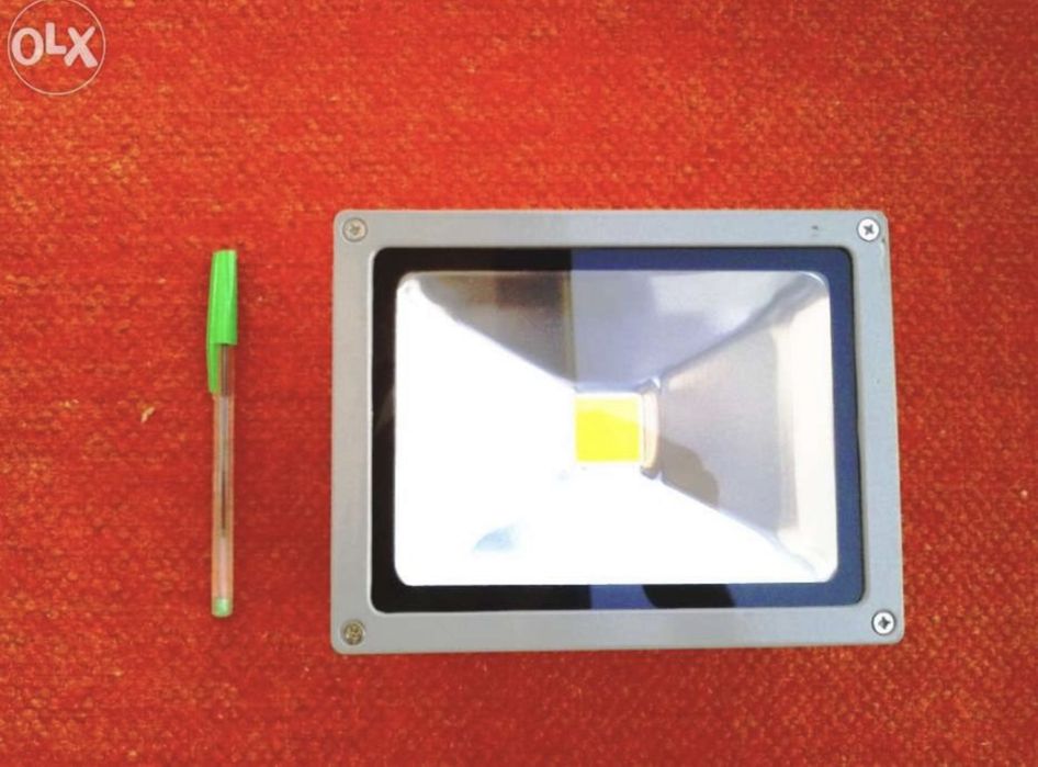 Holofotes de 20w LED (representa 200w halogéneo)