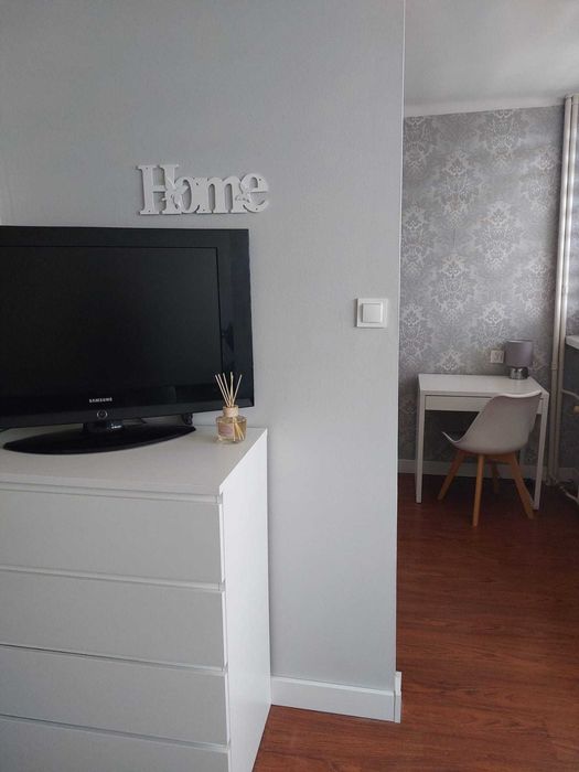 REZERWACJA Komfortowa kawalerka gotowa do zamieszkania