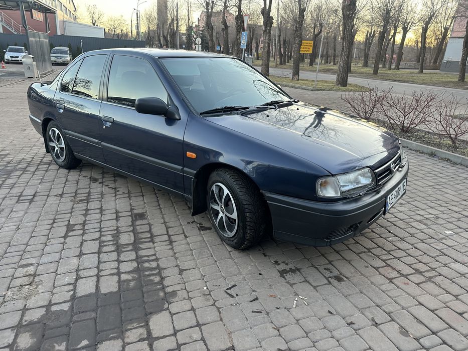 Продам нисан примера