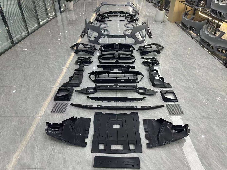 Комплект обвеса X6M F96 LCI BMW BMW X6 G06 2023+ обвес БМВ бампер арки пороги Х6 х6м ф96