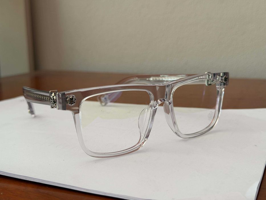 Oculos de ver Chrome Hearts