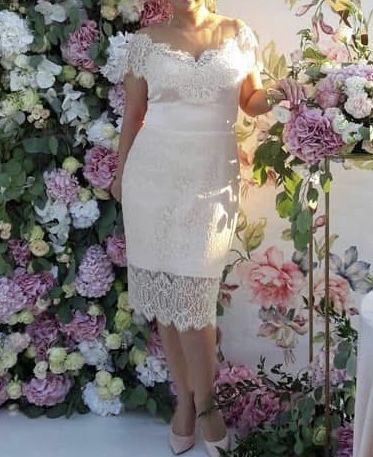 Продам сукні у відмінному стані