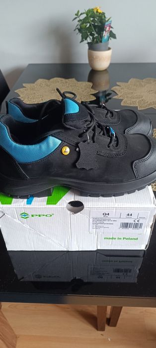 Półbuty BHP . Rozmiar 44