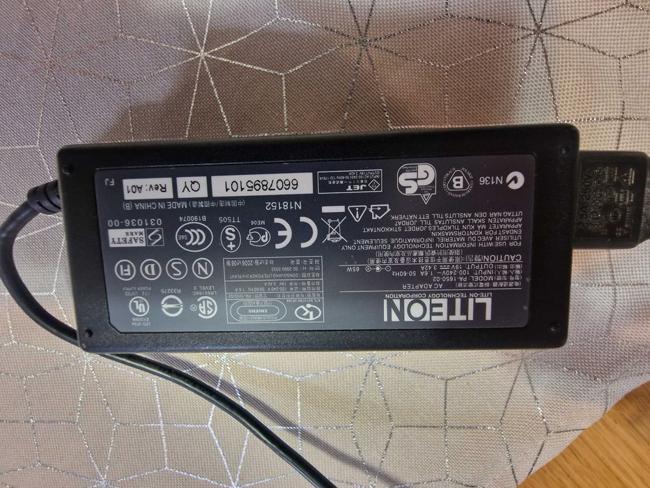 Ładowarka laptop Liteon