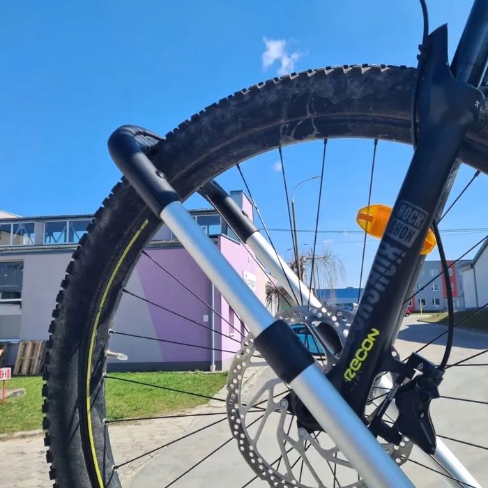 Uchwyty Rowerowe na dach Menabo Chrono 2szt