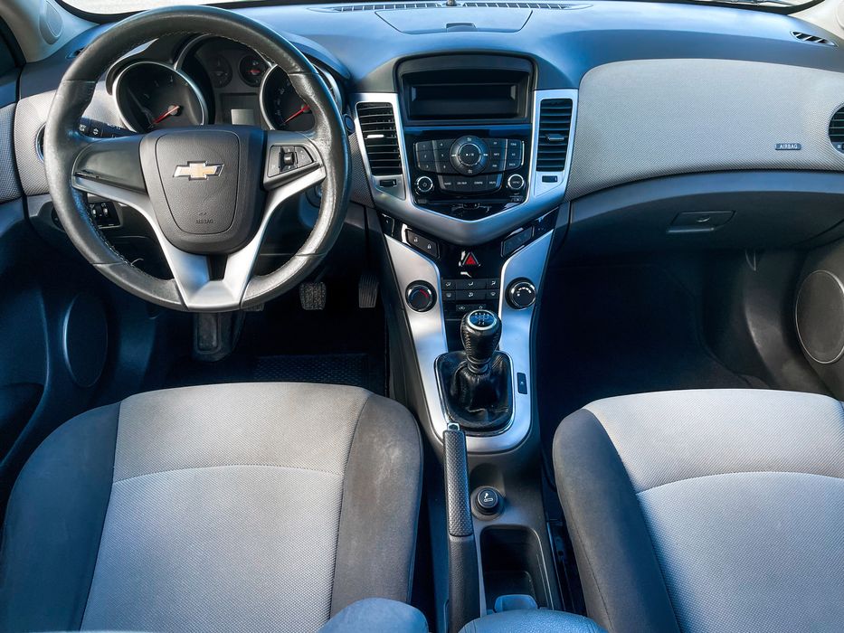 Chevrolet Cruze 1.6 Aceitamos Retomas/CPLP