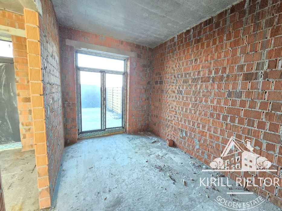 Продается новый дом-дуплекс в стиле "Barn"