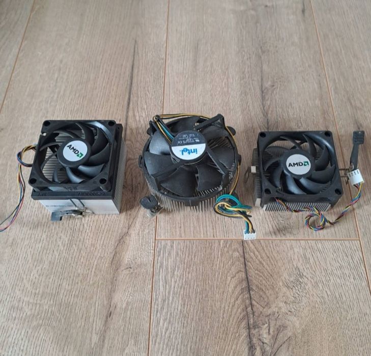 Кулер для процесорів Intel та AMD у відмінному робочому стані