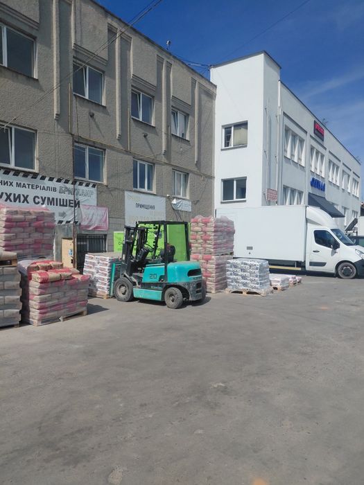 Здається приміщення  в оренду