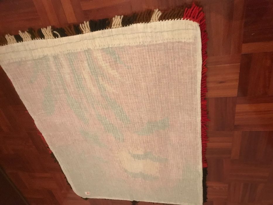 Tapete feito á mão