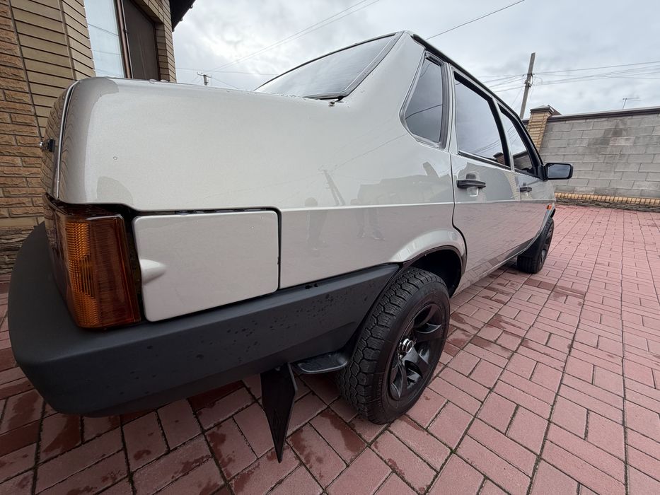 Заводской ВАЗ 21099