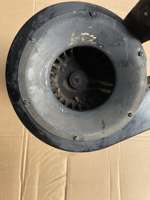 Вентилятор опалювача з електродвигуном  АВ-052-2МУ3