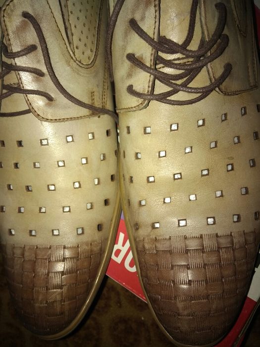 Продам кожаные туфли