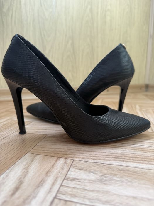 Туфли каблук 36р.