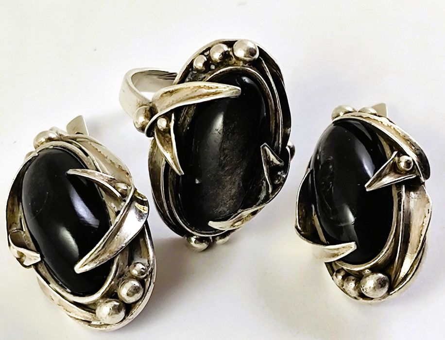 Советский крупный серебряный набор: серьги и кольцо. СССР. 925"Звезда"