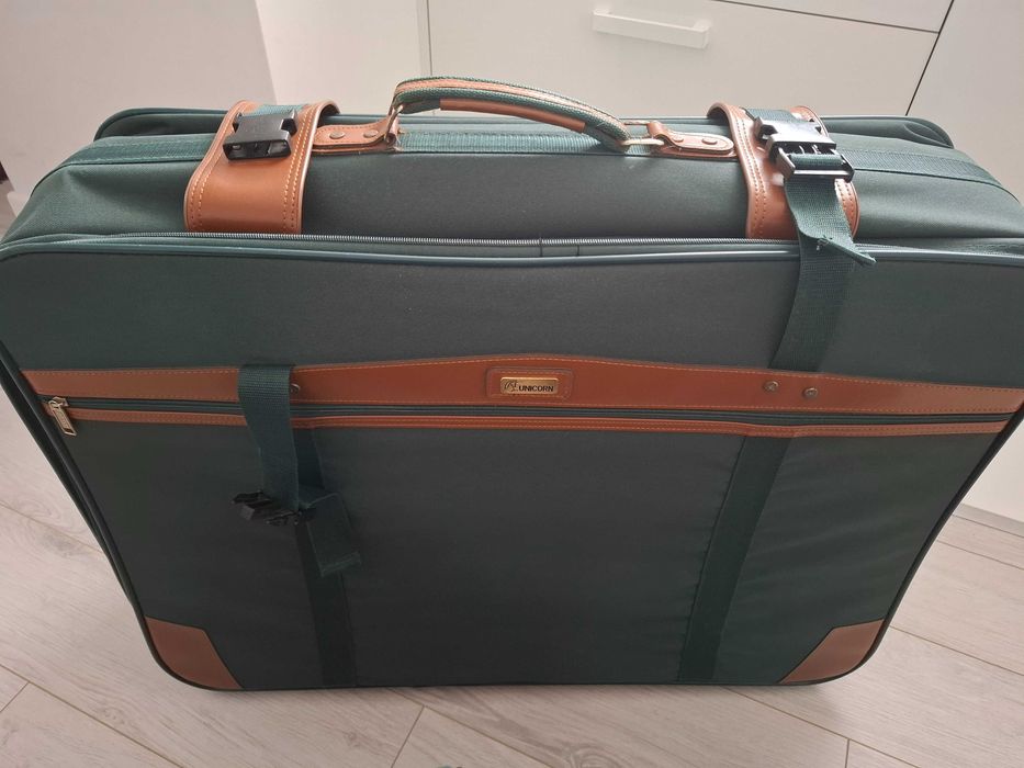 Zestaw 3 walizek. Dostepne rowniez osobno