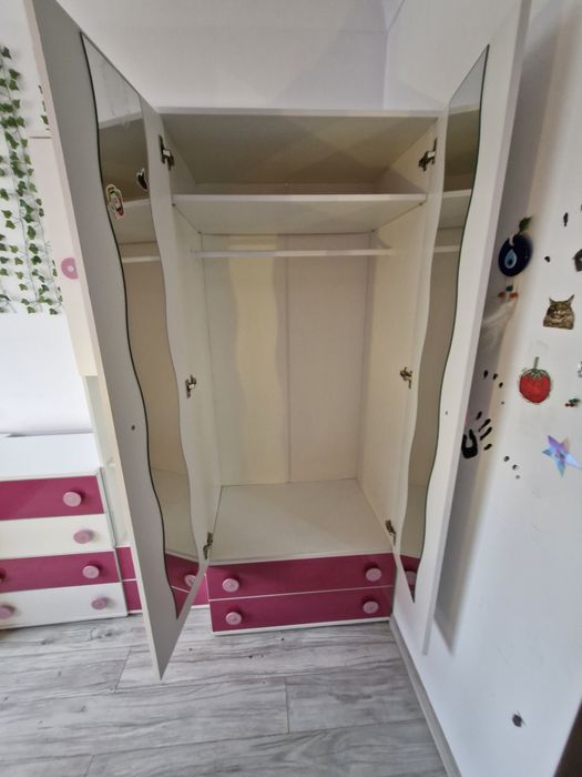 Meble dziecięce młodzieżowe