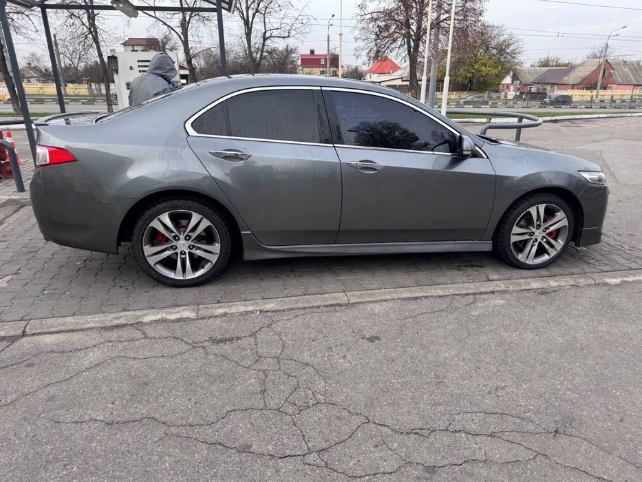 Продам Хонду  Акорд