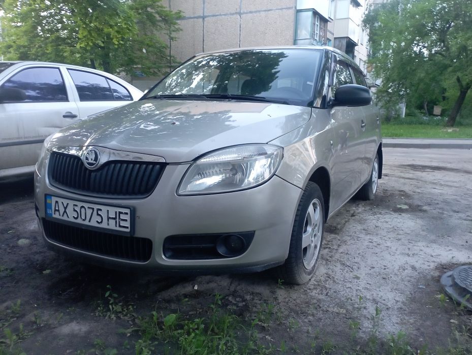 Продам экономную машину