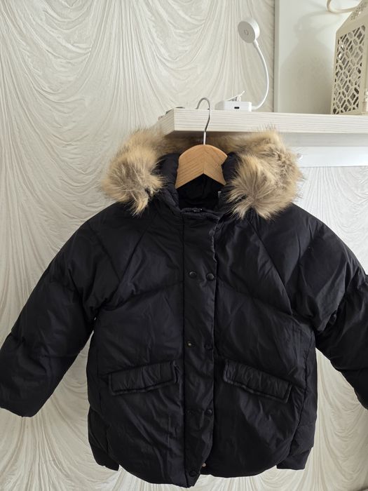 Куртка Zara розміром 110