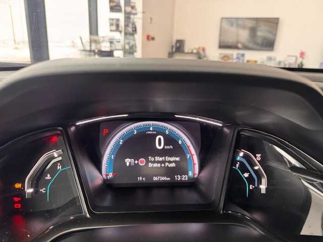 Honda Civic X 1.5 turbo 2019 r. przebieg 67344 km