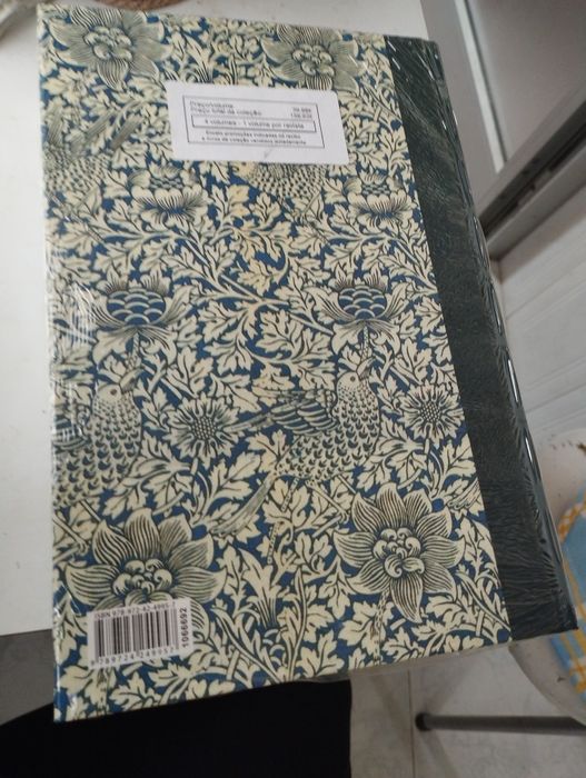 Livro "Livro português das Fábulas - uma Antologia"