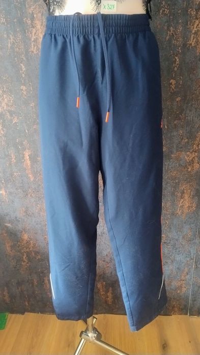 Spodnie dresowe damskie dresy rozmiar xl . Adidas