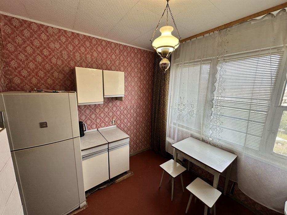 Продам 2-х кімнатну квартиру Озерна 24 11 поверх 2 окремі кімнати Оболонський р-н. м. Героїв Дніпра 3 хвилини