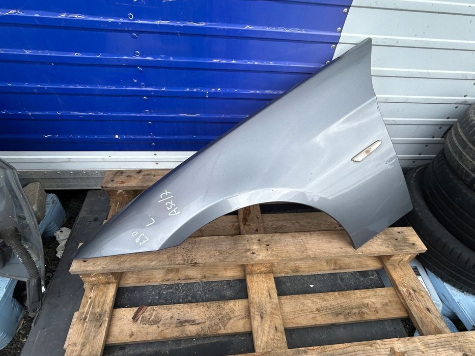 bmw e90 błotnik lewy przedni a52/7