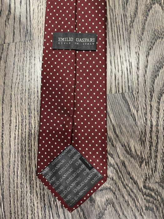 Краватка бордова в ідеальному стані