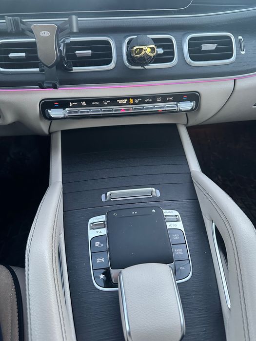 Mercedes Benz GLS