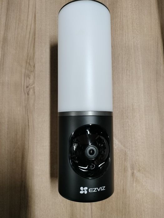 Kamera Ezviz LC3