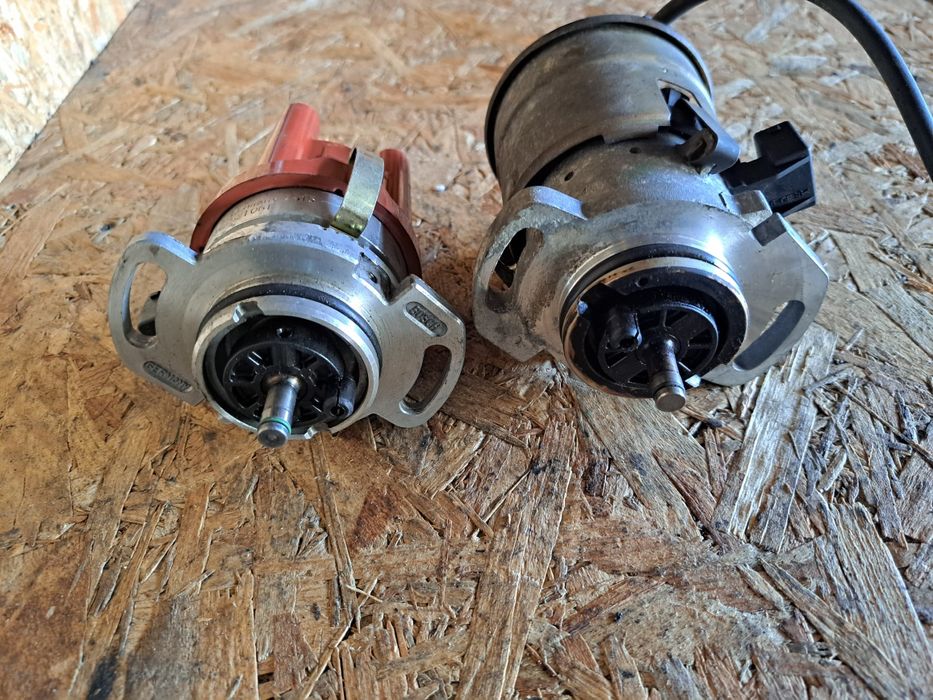 Трамблер  зажигания на фольксваген гольф 3 шкода октавия тур