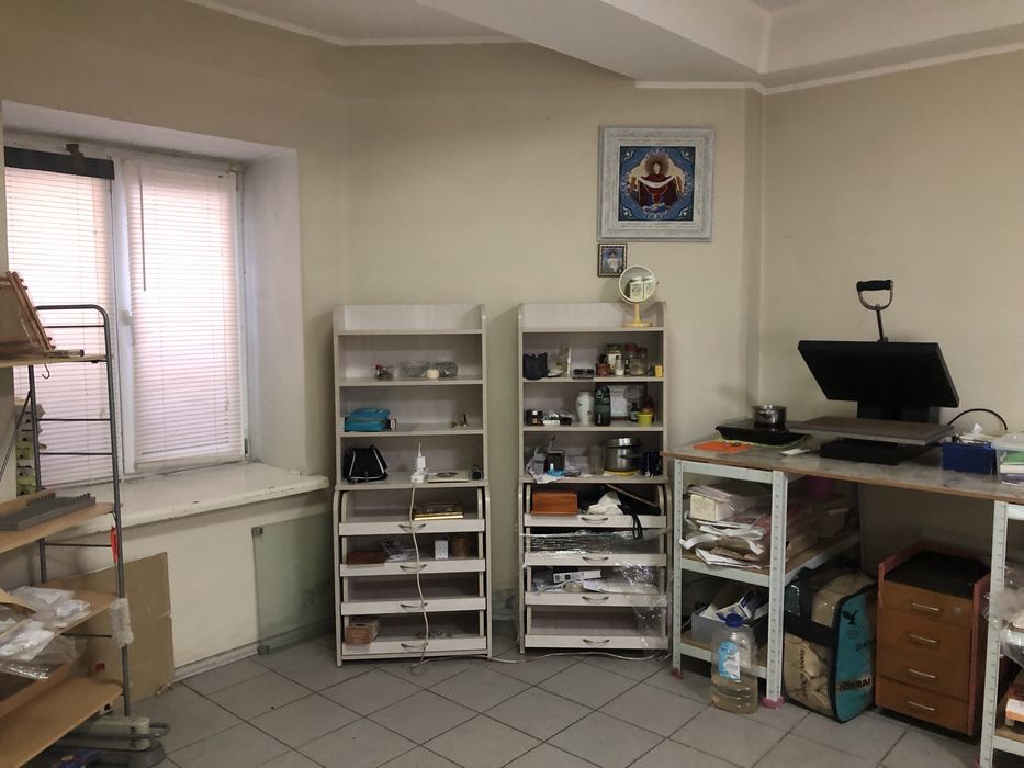 Приміщення під офіс або житло в Броварах вул.Грушевського