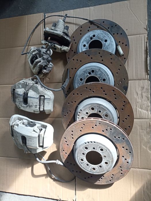 Zaciski tarcze hamulce BMW E90 e92 e93 m3 Mpower 4.0 420km  360mm komp