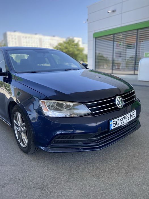 Volkswagen Jetta 1.8 турбо бензин