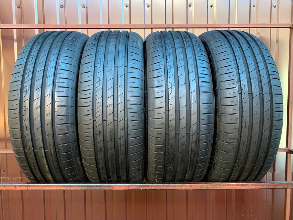 205/55 R17 GoodYear EfficientGrip Performance. Шини літні 4 шт.