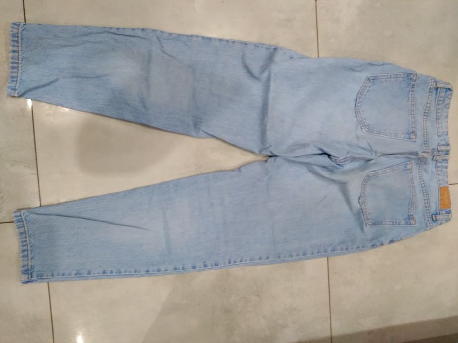 Spodnie jeans Bershka rozm 36,Pas 70cm