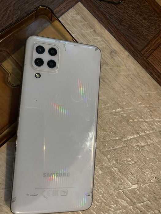 смартфон Samsung m32