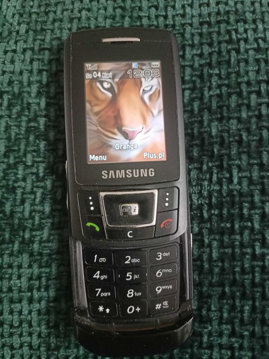 Samsung D900i bez blokady sim-lock super stan