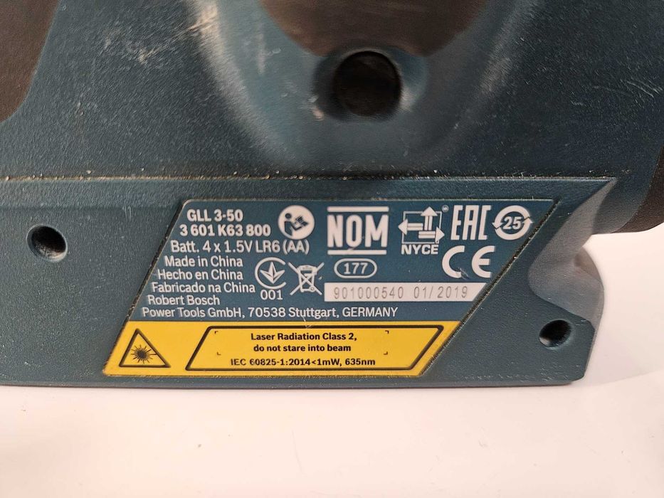 Laser Krzyżowy Bosch GLL 3-50 + Pokrowiec