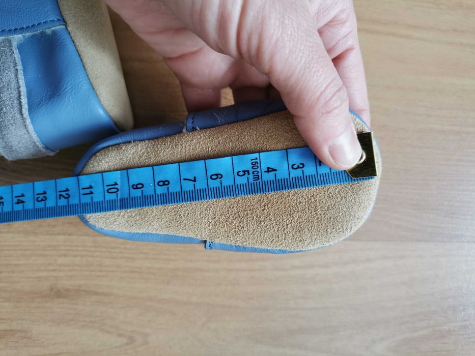 Kapcie ocieplane niechody 11cm rozmiar 18