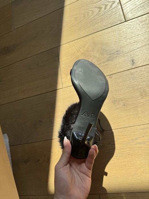 Боссоножки Туфли Zara с пушком 37 размер