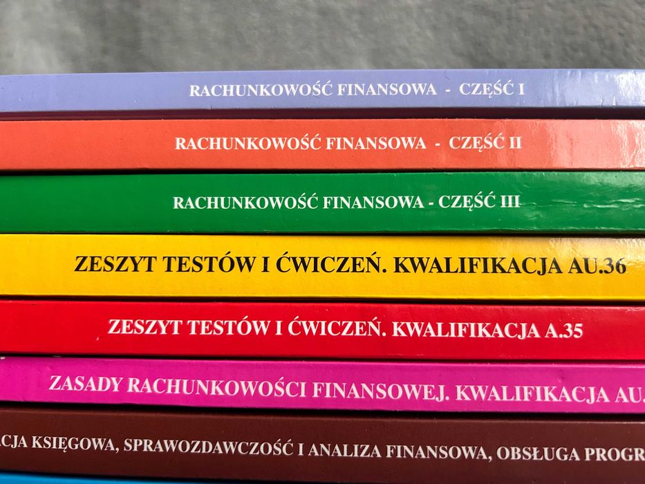 zestaw podręczników do szkół ekonomicznych - finanse i rachunkowość