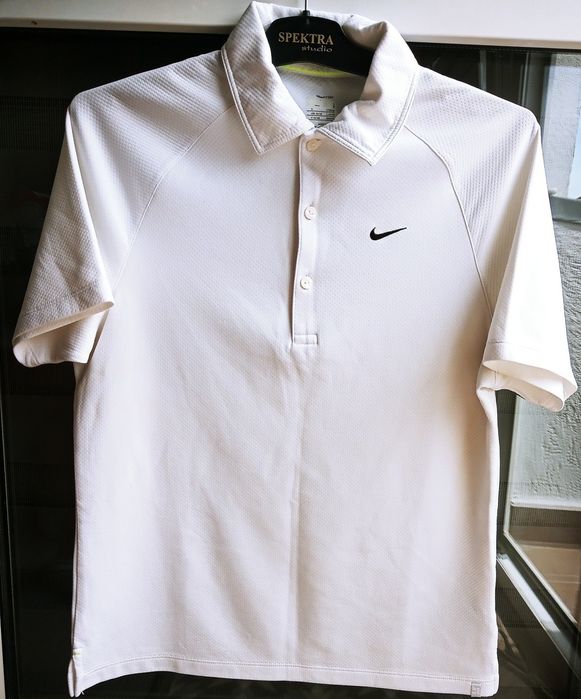 Bluzka Nike biała młodzieżowa 164/ 170  S/M