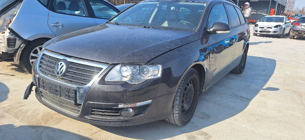 Caly Volkswagen PASSAT B6 kombi Na części LC8z