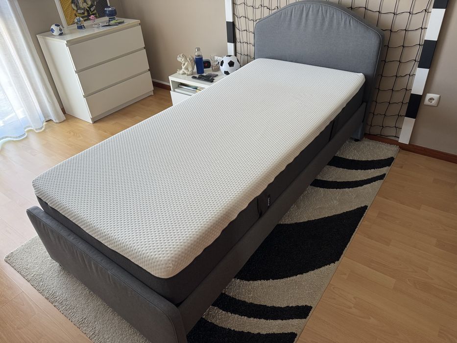 Camas de solteiro Ikea Hauga Beje ou Cinza com colchão Emma Original