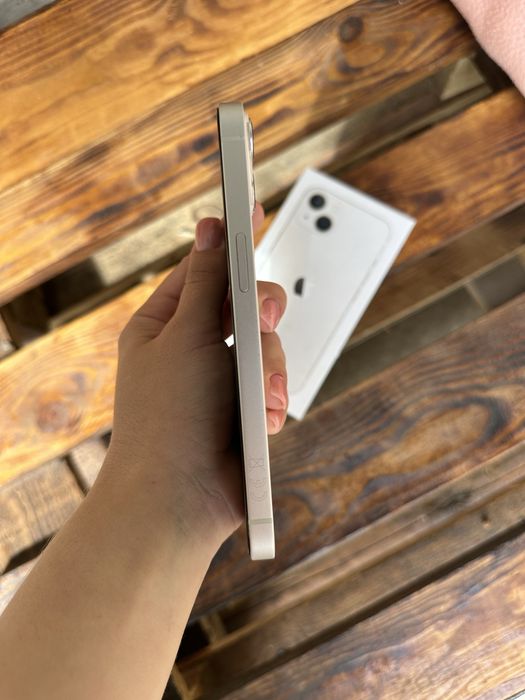iPhone 13 256GB Starlight (Білий)