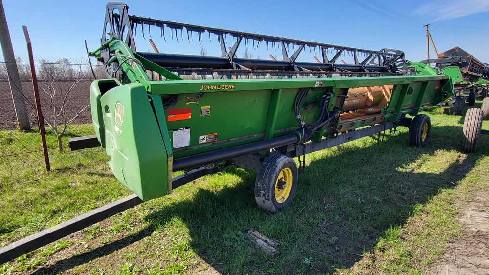 Комбайн JOHN DEERE 9760STS 2007рік